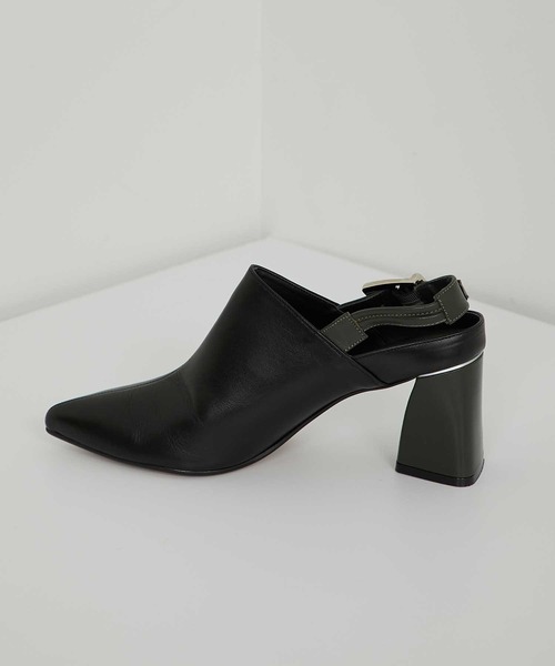 UNITED TOKYO（ユナイテッドトウキョウ）の「バイカラーヒールサボ（パンプス・レディース・ブラック/ベージュ・1/2）」の4枚目の写真