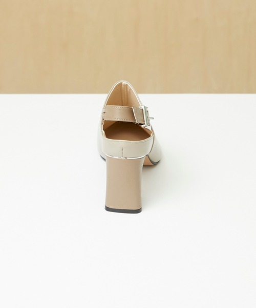 UNITED TOKYO（ユナイテッドトウキョウ）の「バイカラーヒールサボ（パンプス・レディース・ブラック/ベージュ・1/2）」の10枚目の写真