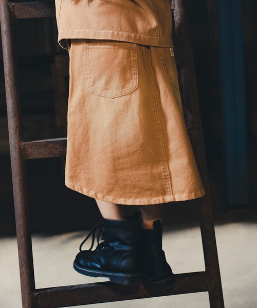 RADCHAP（ラッドチャップ）の「飛ばしペンキスカート（スカート・キッズ・ベージュ/ブルー・L/XL/S/M）」の6枚目の写真