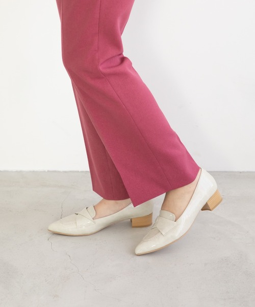 Launa lea（ラウナレア）の「【レイン対応】 RainyDay ポインテッドトゥパンプス(R9009)（ローファー・レディース・ブラック/アイボリー/モカ・24.0cm/23.0cm/22.0cm/22.5cm/23.5cm/25.5cm/25.0cm/24.5cm）」の22枚目の写真