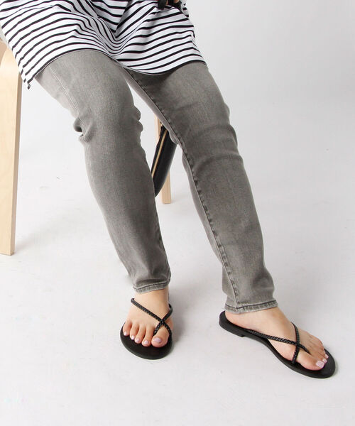 NICOLAS LAINAS（ニコラスライナス）の「【NICOLAS LAINAS/ ニコラスライナス】編み細ひもトングサンダル（サンダル・レディース・ブラック・38/36/37）」の2枚目の写真