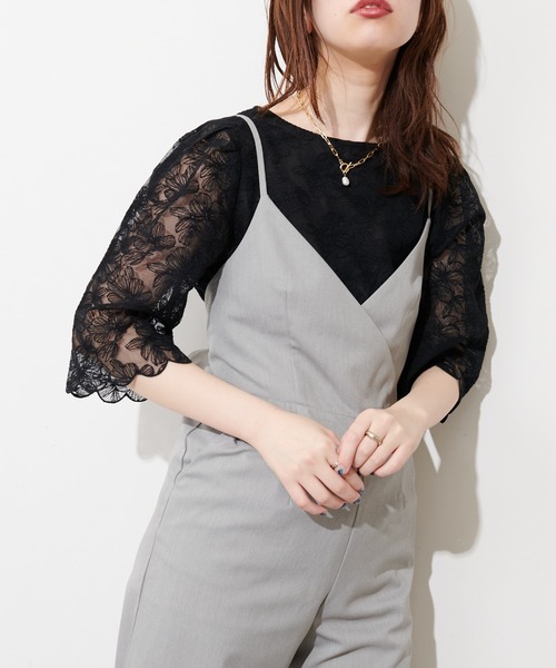 natural couture(ナチュラルクチュール)の「袖口スカラップフラワーレースブラウス(シャツ/ブラウス)」|ブラック