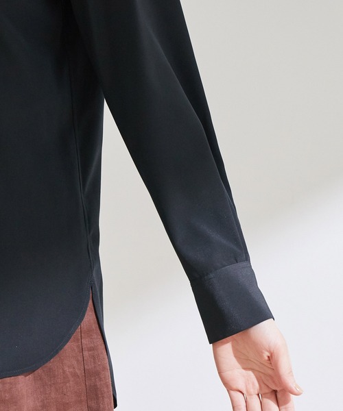 ROPE'(ロペ)の「【洗える】デシンノーカラーシャツ(シャツ/ブラウス・レディース・ブラック/オフホワイト/ピンク系その他・38)」の13枚目の写真