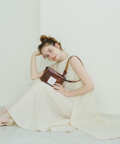 Daily russet（デイリー ラシット）の「【ani.】 PVCフラップショルダーバッグ（ショルダーバッグ・レディース・ブラック/ブラウン/グレー・FREE）」の16枚目の写真