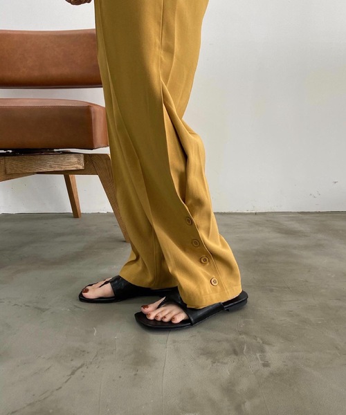 lawgy（ラウジー）の「flat tong sandal（サンダル・レディース・ブラック/ベージュ/ブラウン・S/M/L）」の5枚目の写真