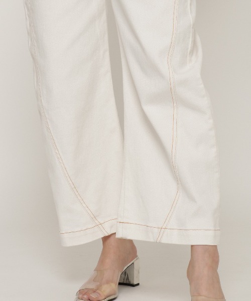 REDYAZEL(レディアゼル)の「デニムコクーンデザインパンツ(デニムパンツ・レディース・ネイビー/オフホワイト・SMALL/MEDIUM)」の17枚目の写真