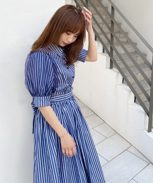 one after another NICE CLAUP(ワンアフターアナザーナイスクラップ)の「袖チュールパールボタンブラウス(シャツ/ブラウス・レディース・オフホワイト/ブラック/ネイビー系/レモンイエロー・FREE)」の18枚目の写真