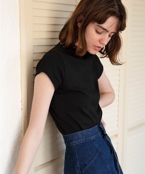 mangata(モンガータ)の「High neck tee(Tシャツ/カットソー・レディース・ホワイト/ブラック・FREE)」の10枚目の写真