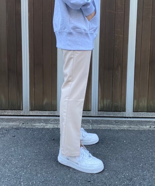 Ctr1（コントロール）の「Ctr1/コントロール/フレアスラックスパンツ（その他パンツ・レディース・ブラック/ベージュ・SMALL/MEDIUM）」の8枚目の写真