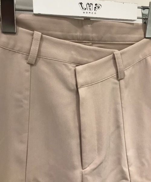 Ctr1（コントロール）の「Ctr1/コントロール/フレアスラックスパンツ（その他パンツ・レディース・ブラック/ベージュ・SMALL/MEDIUM）」の6枚目の写真