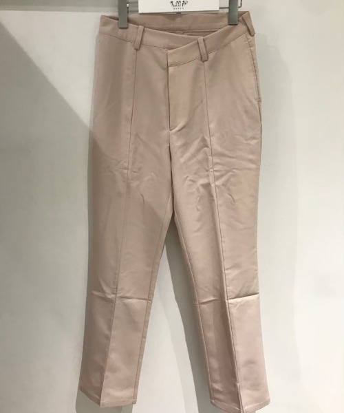 Ctr1（コントロール）の「Ctr1/コントロール/フレアスラックスパンツ（その他パンツ・レディース・ブラック/ベージュ・SMALL/MEDIUM）」の5枚目の写真