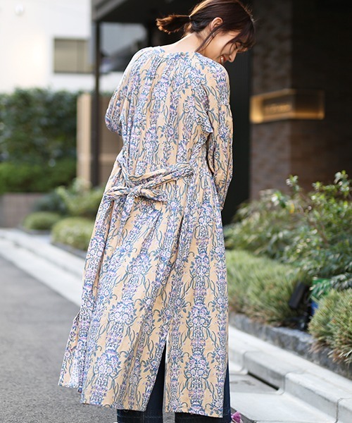 チチカカ（チチカカ）の「エコフレンドリーダイ ブロックプリント