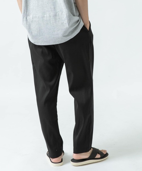 ITEMS URBANRESEARCH(アイテムズ アーバンリサーチ)の「【セットアップ着用可能】パナマイージーパンツ(その他パンツ・メンズ・ネイビー/ブラック/ブラウン・MEDIUM/LARGE)」の18枚目の写真