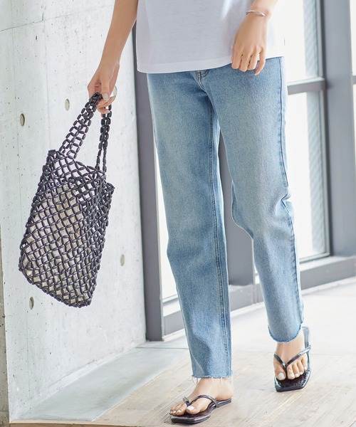 KOBE LETTUCE（コウベレタス）の「スクエアトゥトングサンダル（サンダル・レディース・ブラック系その他/ベージュ/カーキ/ベージュ系その他・LL/S/L/M）」の7枚目の写真