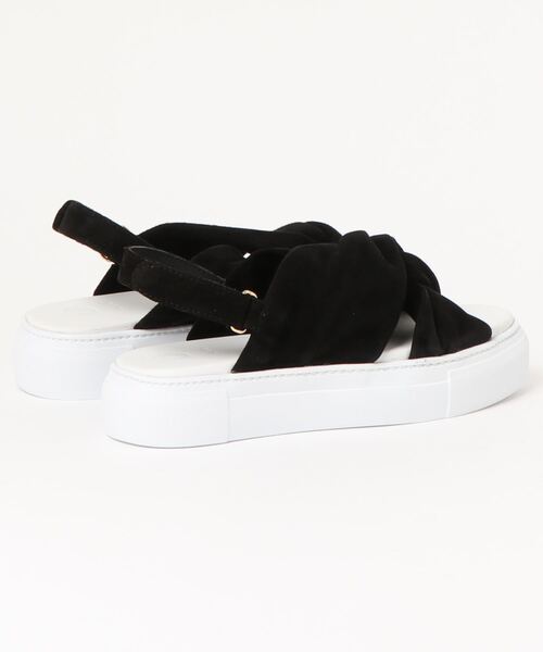 Amb（エーエムビー）の「Amb（エーエムビー） / DRAPE CAMURCA レザー ドレープ サンダル（サンダル・レディース・ブラック/マスタード・38/39/37）」の3枚目の写真