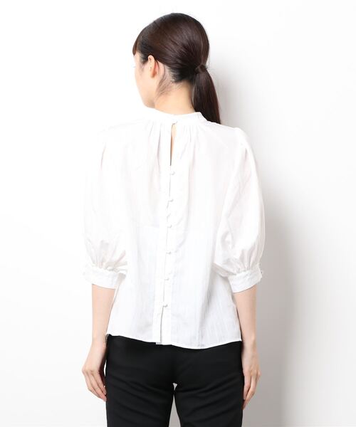 PAGEBOY（ページボーイ）の「ボリュームスリーブブラウス2（シャツ/ブラウス・レディース・オフホワイト/ブラック/ブラウン系その他/ベージュ系その他/オリーブ・FREE）」の22枚目の写真