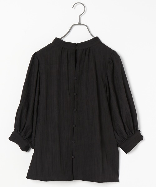 PAGEBOY（ページボーイ）の「ボリュームスリーブブラウス2（シャツ/ブラウス・レディース・オフホワイト/ブラック/ブラウン系その他/ベージュ系その他/オリーブ・FREE）」の16枚目の写真