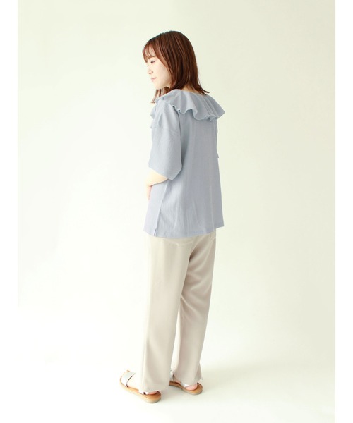 ehka sopo（エヘカソポ）の「カット楊柳ラッフル衿プルオーバー（Tシャツ/カットソー・レディース・オフホワイト/ブラック/サックスブルー・ﾌﾘ-）」の7枚目の写真