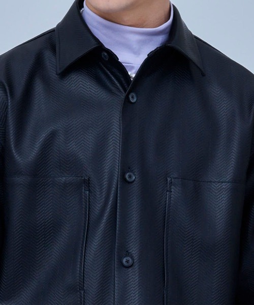 美品 ユナイテッドトウキョウ　エンボス　シンセティックレザー　シャツ　ジャケット UNITED TOKYO（ユナイテッドトウキョウ）の「Emboss synthetic leather