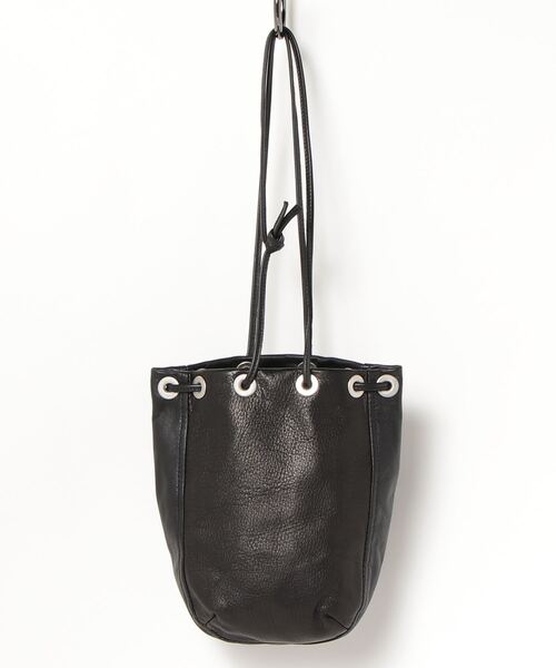 hobo（ホーボー）の「【hobo / ホーボー】DRAWSTRING POUCH COW LEATHER（ハンドバッグ・メンズ・ブラック/ホワイト・FREE）」の10枚目の写真