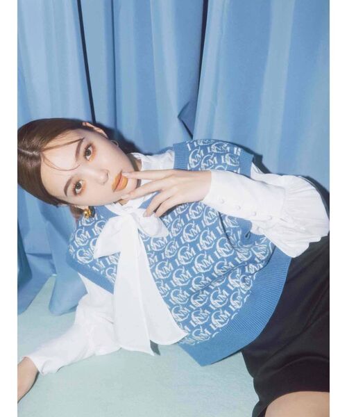 CALNAMUR(カルナムール)の「ニットベスト(ベスト・レディース・ベージュ/ブラウン/ブルー・FREE)」の18枚目の写真