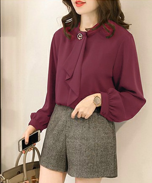 Felt-Maglietta（フェルトマリエッタ）の「ゆったりパフスリーブボウタイブラウス（シャツ/ブラウス・レディース・ベージュ/ブラック/ホワイト/ネイビー/ブラウン/ダークグリーン/ボルドー/ライトベージュ/ブルー/グレイッシュベージュ・FREE）」の10枚目の写真