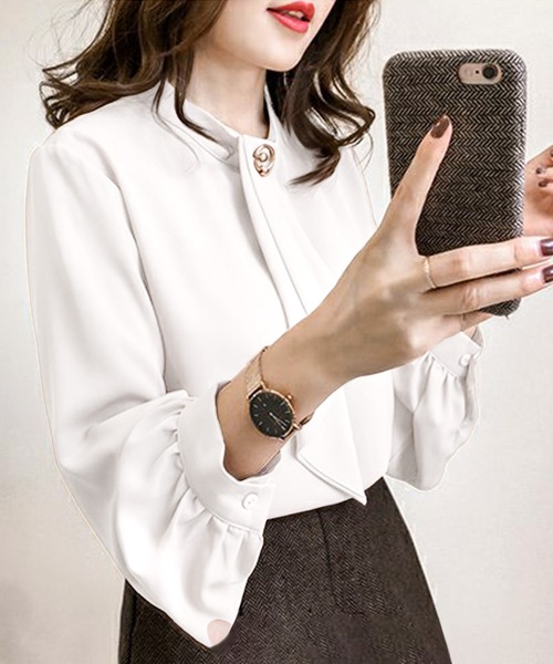 Felt-Maglietta（フェルトマリエッタ）の「ゆったりパフスリーブボウタイブラウス（シャツ/ブラウス・レディース・ベージュ/ブラック/ホワイト/ネイビー/ブラウン/ダークグリーン/ボルドー/ライトベージュ/ブルー/グレイッシュベージュ・FREE）」の11枚目の写真