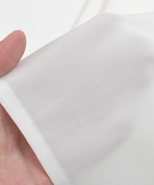 Felt-Maglietta（フェルトマリエッタ）の「ゆったりパフスリーブボウタイブラウス（シャツ/ブラウス・レディース・ベージュ/ブラック/ホワイト/ネイビー/ブラウン/ダークグリーン/ボルドー/ライトベージュ/ブルー/グレイッシュベージュ・FREE）」の14枚目の写真