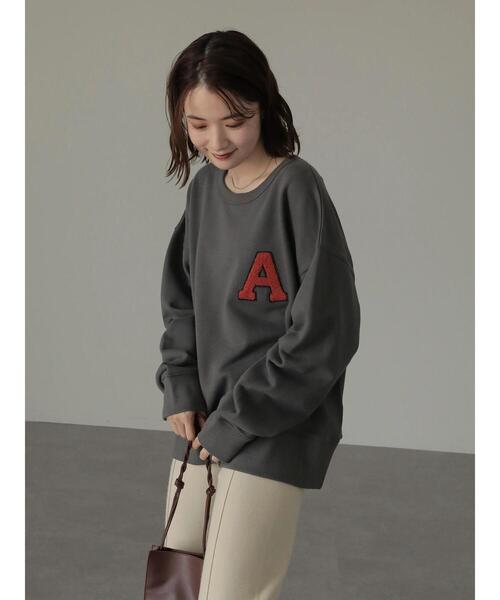 AMERICAN HOLIC(アメリカンホリック)の「ワッペンロゴ裏毛カットプルオーバー(スウェット・レディース・ネイビー/チャコールグレー・L/M)」の7枚目の写真