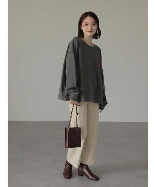 AMERICAN HOLIC(アメリカンホリック)の「ワッペンロゴ裏毛カットプルオーバー(スウェット・レディース・ネイビー/チャコールグレー・L/M)」の9枚目の写真