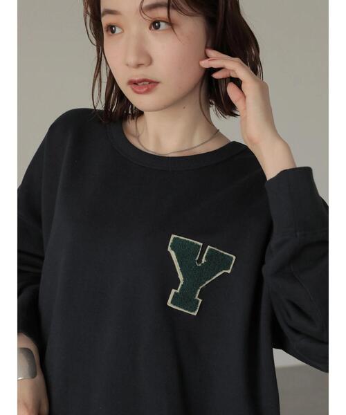 AMERICAN HOLIC(アメリカンホリック)の「ワッペンロゴ裏毛カットプルオーバー(スウェット・レディース・ネイビー/チャコールグレー・L/M)」の2枚目の写真