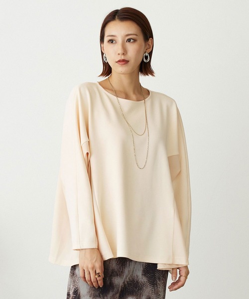 NICOLE white(ニコルホワイト)の「サイド異素材使いフレアーTEE(Tシャツ/カットソー・レディース・ブラック/グレー/オフホワイト・FREE)」の2枚目の写真