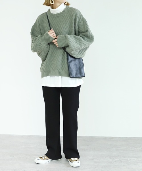 reca(レカ)の「ドルマンスリーブヘリンボーン編みニットプルオーバー(ニット/セーター・レディース・グリーン/マスタード/グレイッシュベージュ/ブルー・FREE)」の10枚目の写真