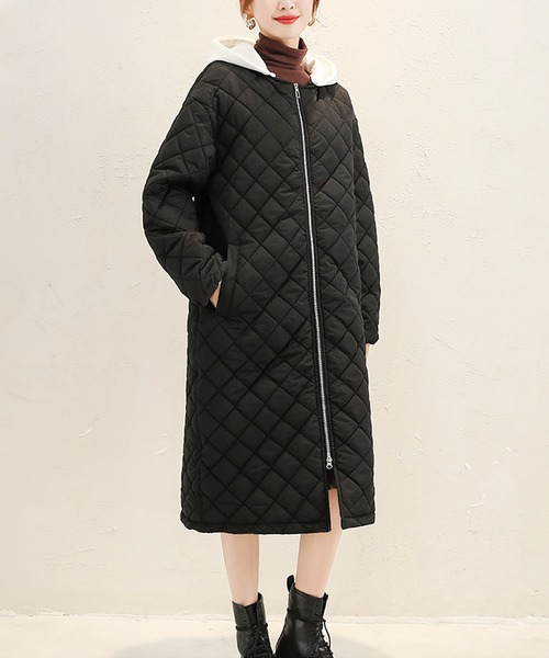 Primazel(プリマゼル)の「フード付き キルティング コート(その他アウター・レディース・ブラック/キャメル・M)」の13枚目の写真