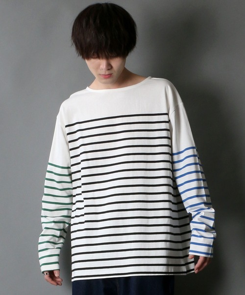 SITRY（シトリー）の「Panel border Loose silhouette boat neck T-shirt/パネルボーダー ルーズシルエット  ボートネック Ｔシャツ（Tシャツ/カットソー・メンズ・ブラック/レッド/ブルー/グリーン/ブラック系その他/ブルー系その他・M/L）」の3枚目の写真