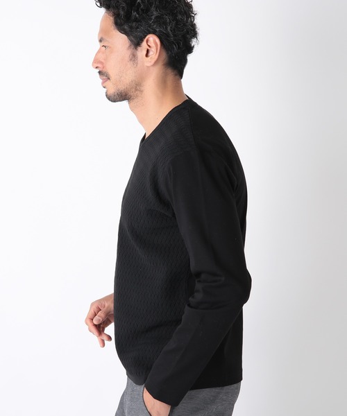 MEN'S BIGI(メンズビギ)の「ニットコンビカットソー(Tシャツ/カットソー・メンズ・ホワイト/ブラック/ブラウン・01/02/03)」の6枚目の写真