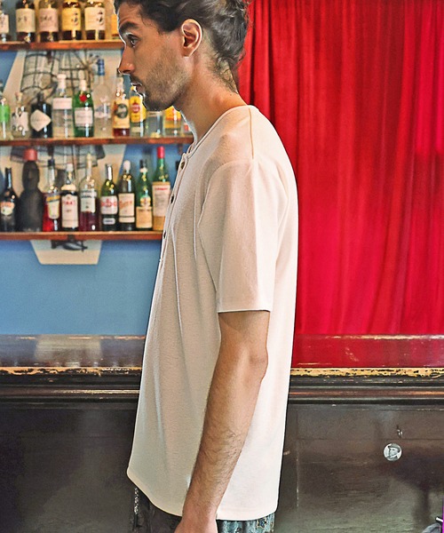 RATTLE TRAP(ラトルトラップ)の「ヘンリーネックTシャツ(Tシャツ/カットソー・メンズ・ホワイト/ブラック/ベージュ・S/M/L)」の5枚目の写真