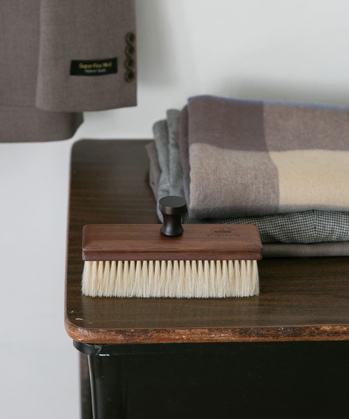 URBAN RESEARCH DOORS（アーバンリサーチドアーズ）の「『WEB/一部店舗限定』Shoji Works　四角い馬毛の洋服ブラシ（インテリア雑貨・レディース・その他1・-）」の9枚目の写真