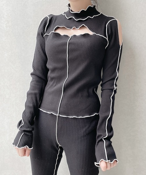 lilLilly（リルリリー）の「カットアウトリブトップス（ニット