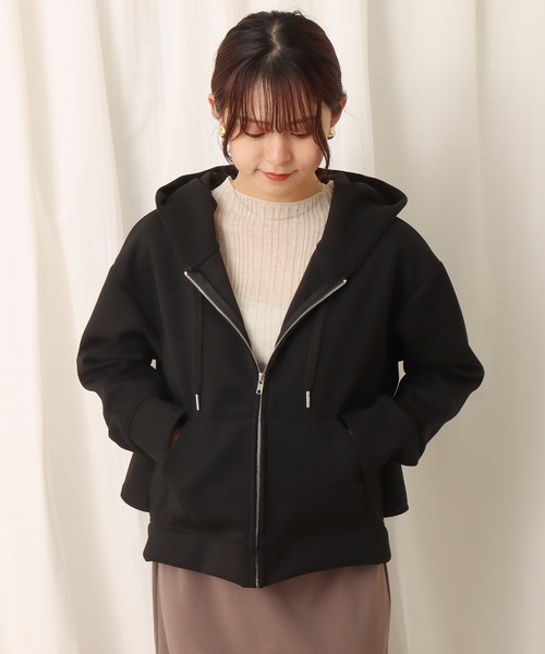 libelle more（リベル モア）の「ダンボールポンチ　バックフリルパーカー（パーカー・レディース・アイボリー/ブラック/杢グレー/グレイッシュベージュ/ミント/ネイビー・L/M）」の16枚目の写真