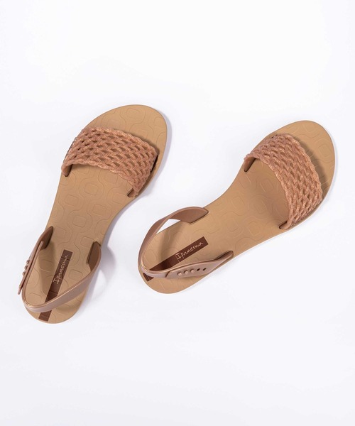IPANEMA(イパネマ)の「Ipanema / BREEZY SANDAL(サンダル・レディース・ブラック系/ベージュ系/イエロー系/ピンク系/ライトブラウン/ブラウン/ライトグリーン・35/36/37/34/38)」の17枚目の写真