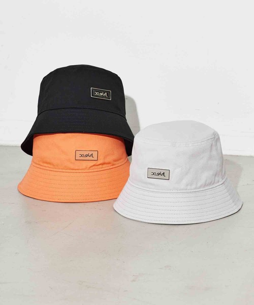 X-girl(エックスガール)の「LOGO BUCKET HAT/ロゴネーム バケットハット(ハット・レディース・ブラック/グレー/オレンジ・ONE SIZE)」の13枚目の写真