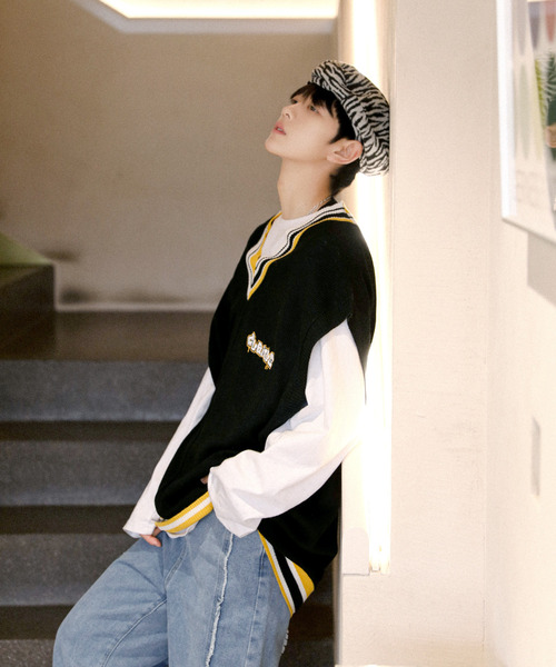 neos（ネオス）の「【neos -addictive design-】ビッグシルエット アシンメトリー ライン 刺繍 チルデン ニット ベスト（ベスト・メンズ・ホワイト/ブラック/グリーン/ブルー/イエロー・LARGE/MEDIUM）」の18枚目の写真