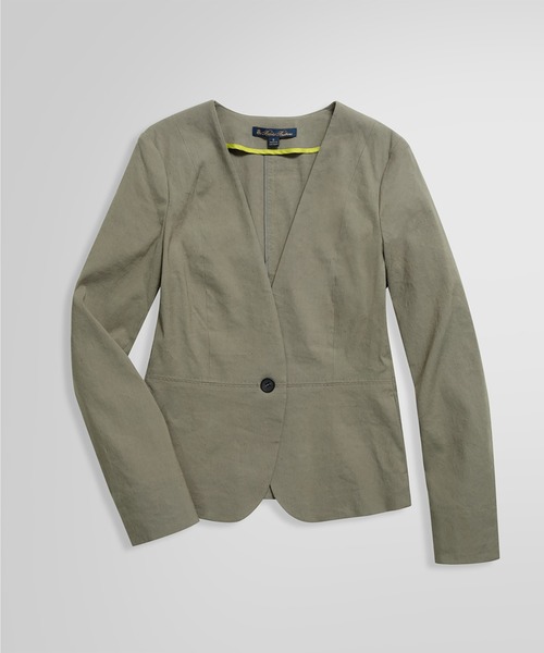 BROOKS BROTHERS(ブルックスブラザーズ)の「リネンブレンド シングル1ボタン ノーカラージャケット(ノーカラージャケット・レディース・オリーブ・2/4/0)」の1枚目の写真