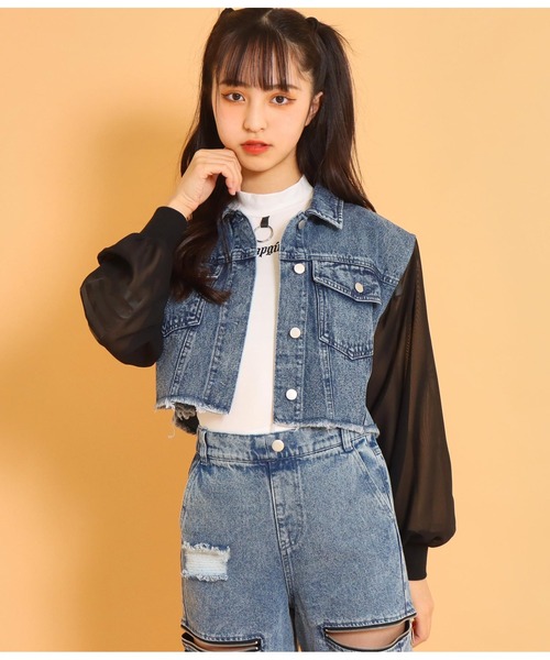 ANAP GiRL(アナップガール)の「袖シフォンショートGジャン(デニムジャケット・キッズ・ホワイト/ライトブルー・S/M/XS)」の4枚目の写真