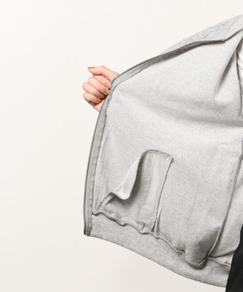 sandy(サンディー)の「【sandy】レース重ねブルゾン(ブルゾン・レディース・ブラック/杢グレー/グレイッシュベージュ・FREE)」の6枚目の写真