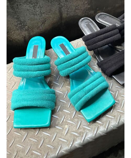 EMODA（エモダ）の「ソフトバンドローミュール（サンダル・レディース・ブラック/ブルー・SMALL/MEDIUM/LARGE）」の2枚目の写真