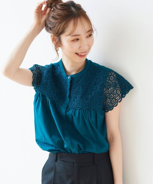 le.coeur blanc(ルクールブラン)の「エンブロイダリーレースフレンチブラウス(シャツ/ブラウス・レディース・オフホワイト/ブラック/ダークグリーン・38)」の15枚目の写真