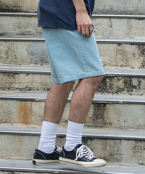 Dickies（ディッキーズ）の「『Dickies/ディッキーズ』TCツイル×デニムワイドハーフパンツ デニムショーツ（チノパンツ・メンズ・インディゴブルー/ホワイト/グリーン/その他/ベージュ/ブラック/サックスブルー・M/L/XL）」の11枚目の写真