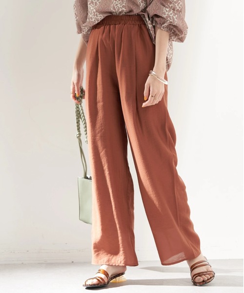 earth music&ecology（アースミュージックアンドエコロジー）の「エアリーフロントタックイージーパンツ（その他パンツ・レディース・ダークブラウン/レッド系その他5/オリーブ・FREE）」の3枚目の写真